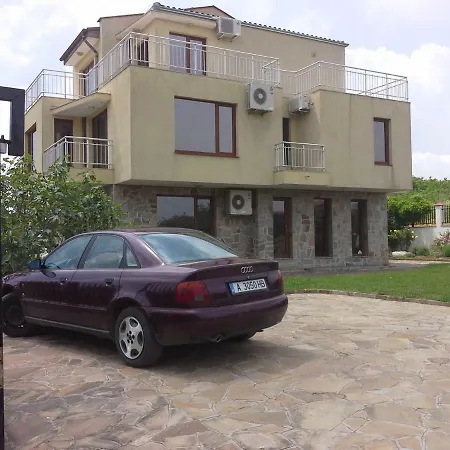 апартамент софия 38 * Süzebolu